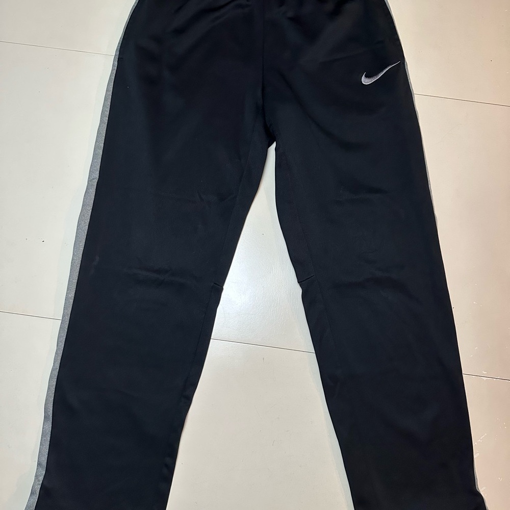 Nike Black Sweatpants with Signature Swoosh